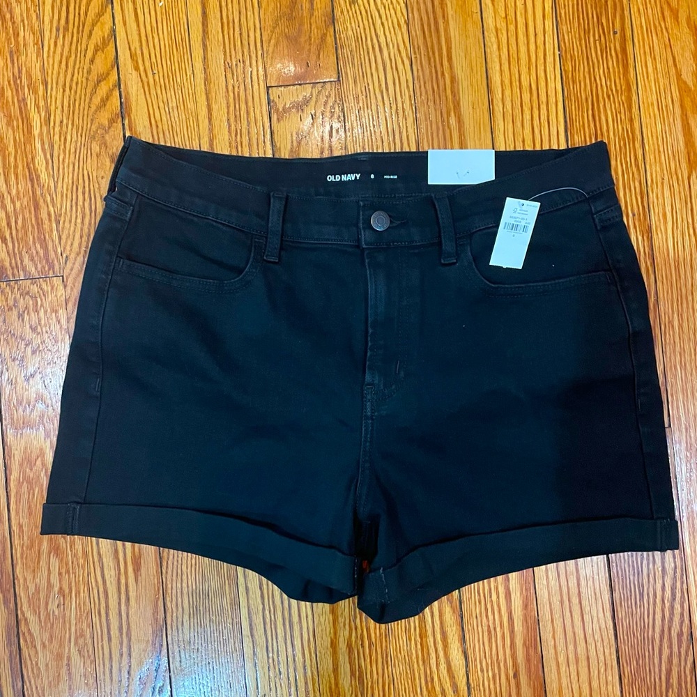 NWT old navy black 3 inch shorts size 8